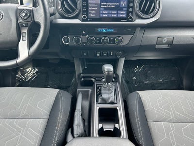 2022 Toyota Tacoma 4WD SR5