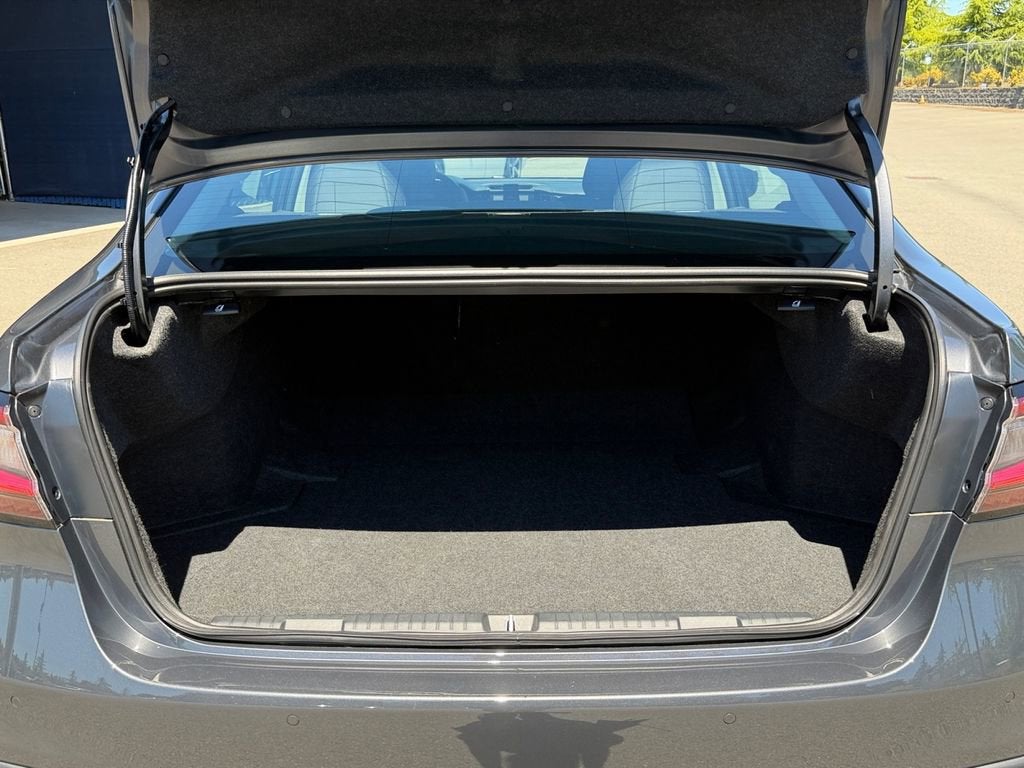 2024 Subaru Legacy Sport