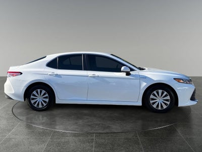 2018 Toyota Camry Hybrid LE