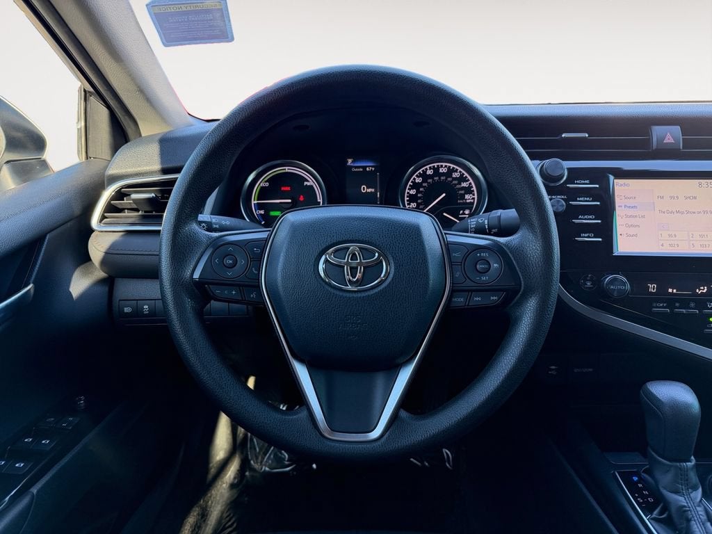 2018 Toyota Camry Hybrid LE