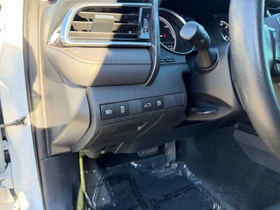 2018 Toyota Camry Hybrid LE