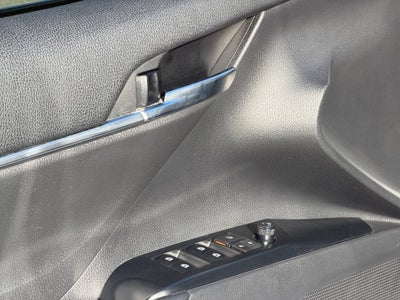 2018 Toyota Camry Hybrid LE