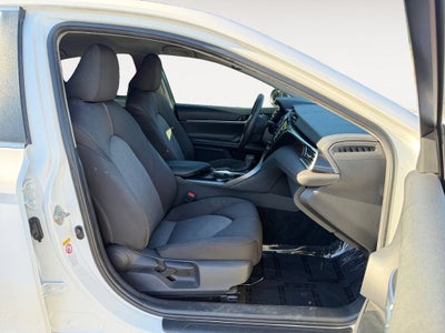 2018 Toyota Camry Hybrid LE