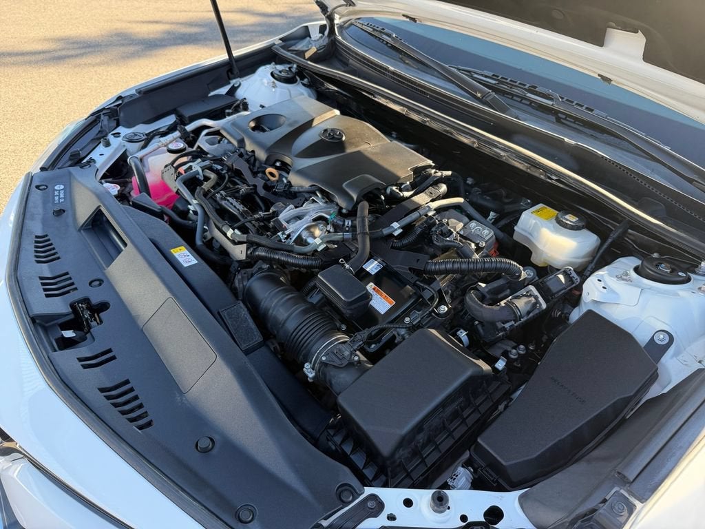 2018 Toyota Camry Hybrid LE
