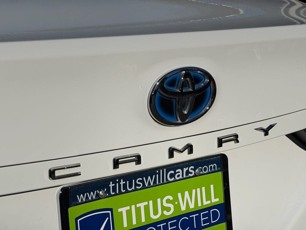 2018 Toyota Camry Hybrid LE