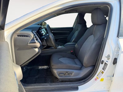 2018 Toyota Camry Hybrid LE