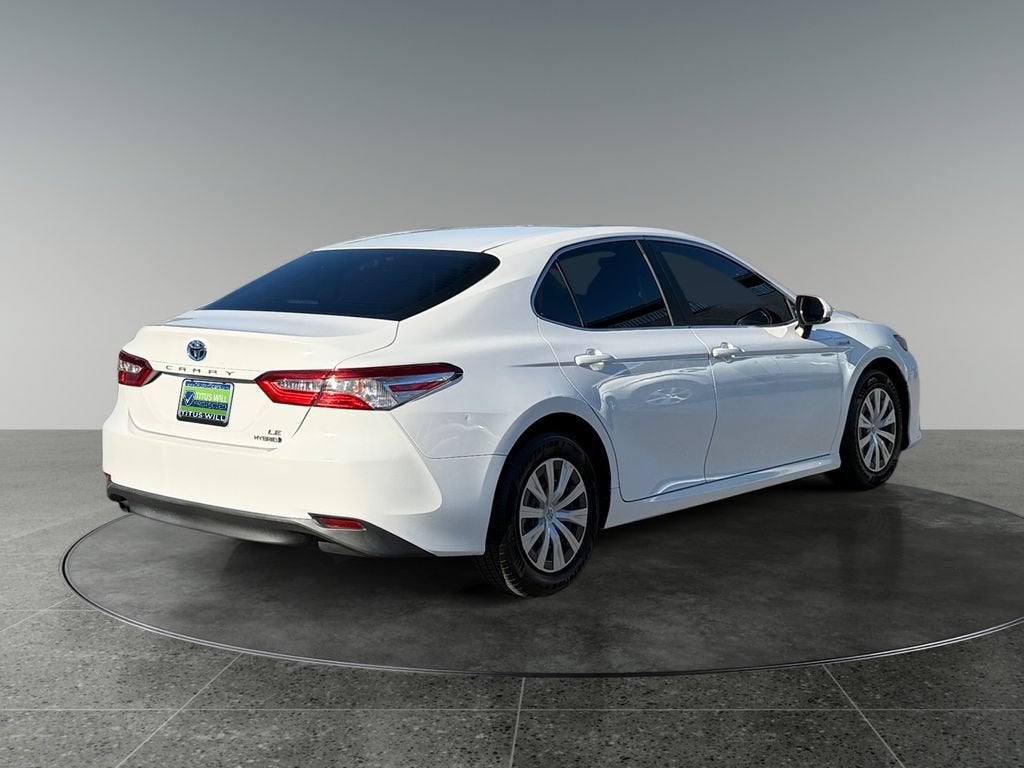 2018 Toyota Camry Hybrid LE