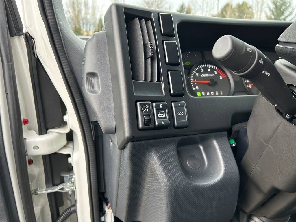 2025 Chevrolet Low Cab Forward 4500 MEDIUM ASH GRAY