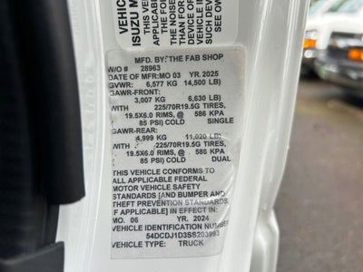 2025 Chevrolet Low Cab Forward 4500 MEDIUM ASH GRAY