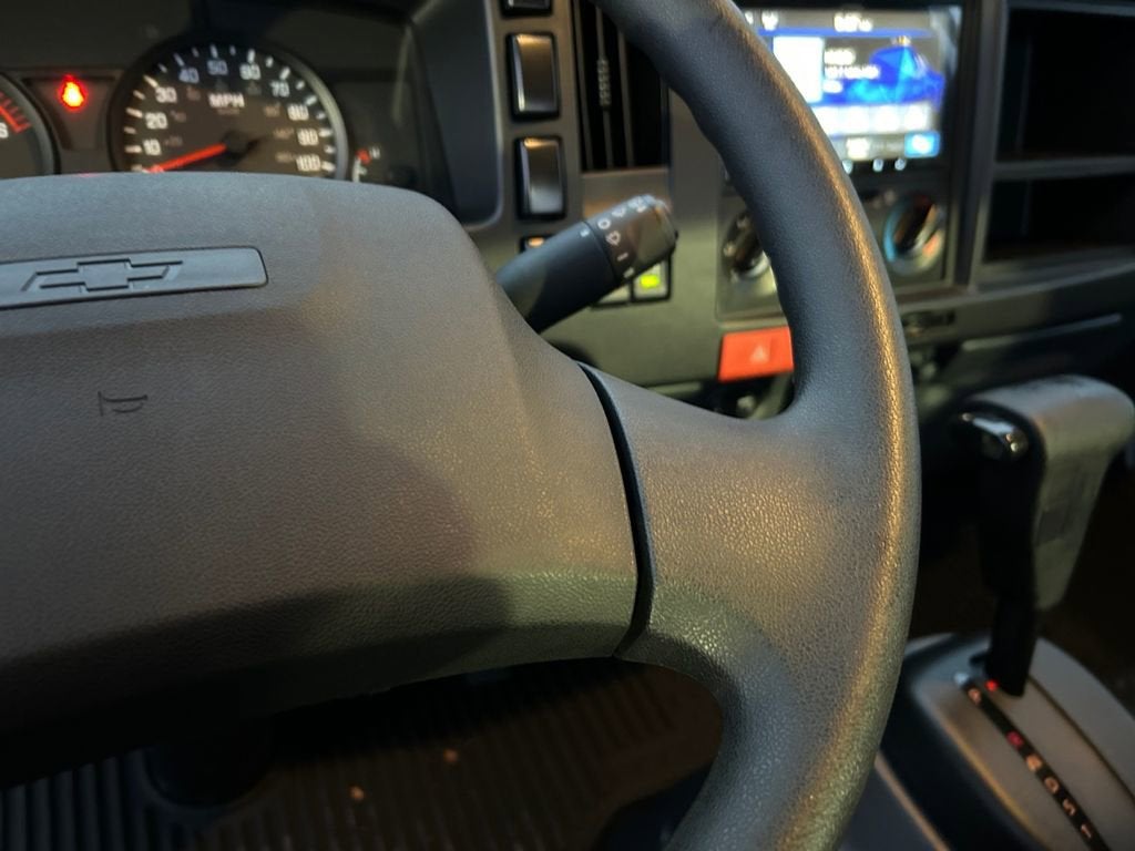 2025 Chevrolet Low Cab Forward 4500 MEDIUM ASH GRAY