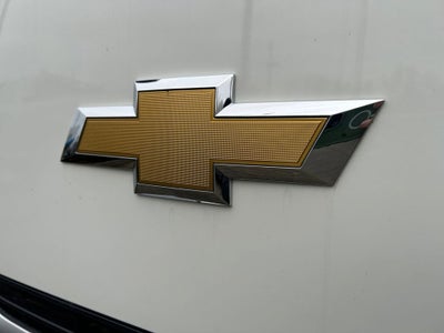 2024 Chevrolet Low Cab Forward 6500 XD MED ASH GRAY