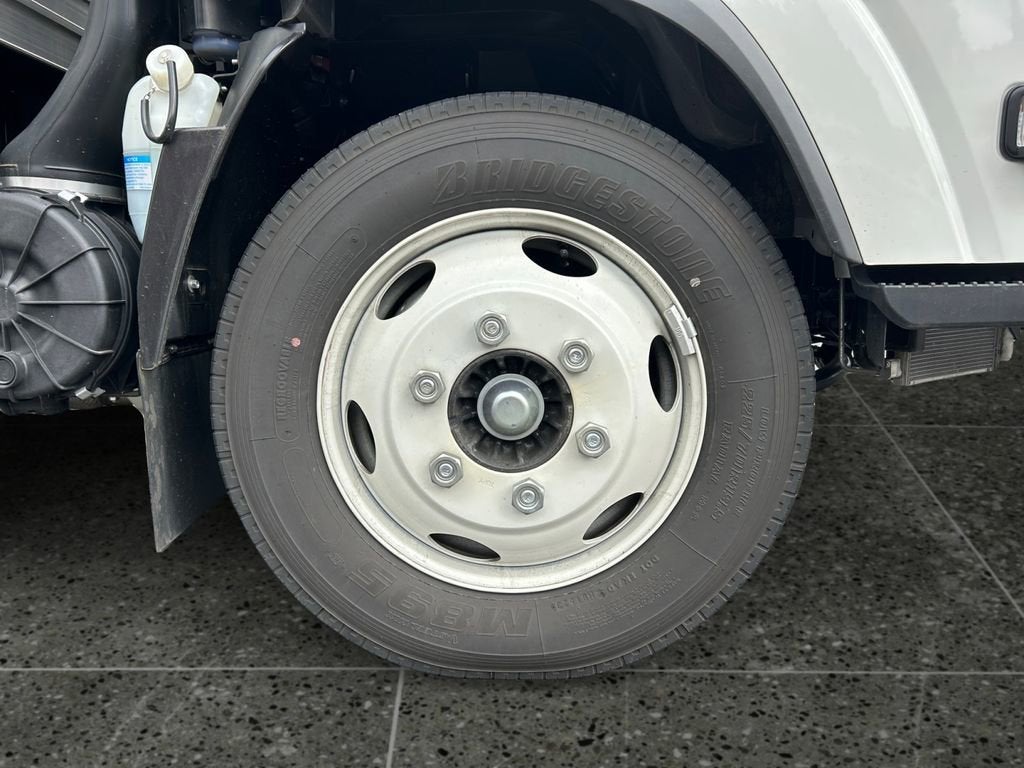 2024 Chevrolet Low Cab Forward 4500 XD 1WT