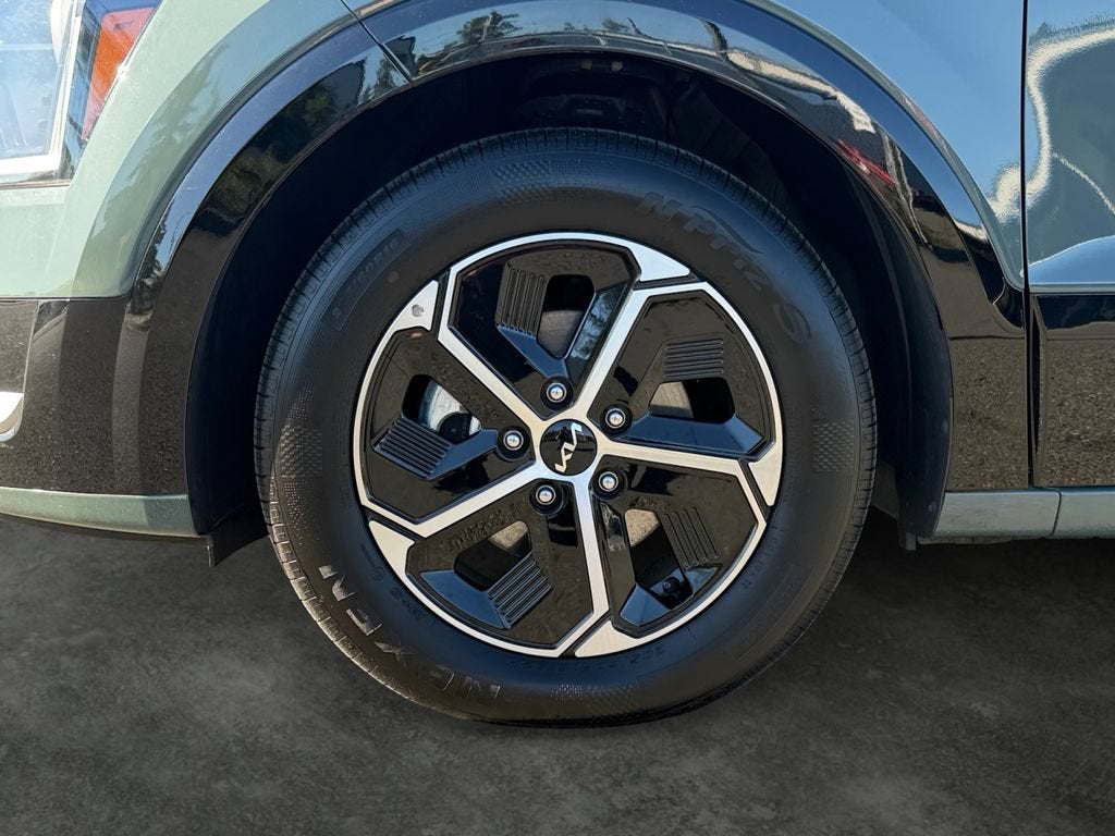 2025 Kia Niro SX
