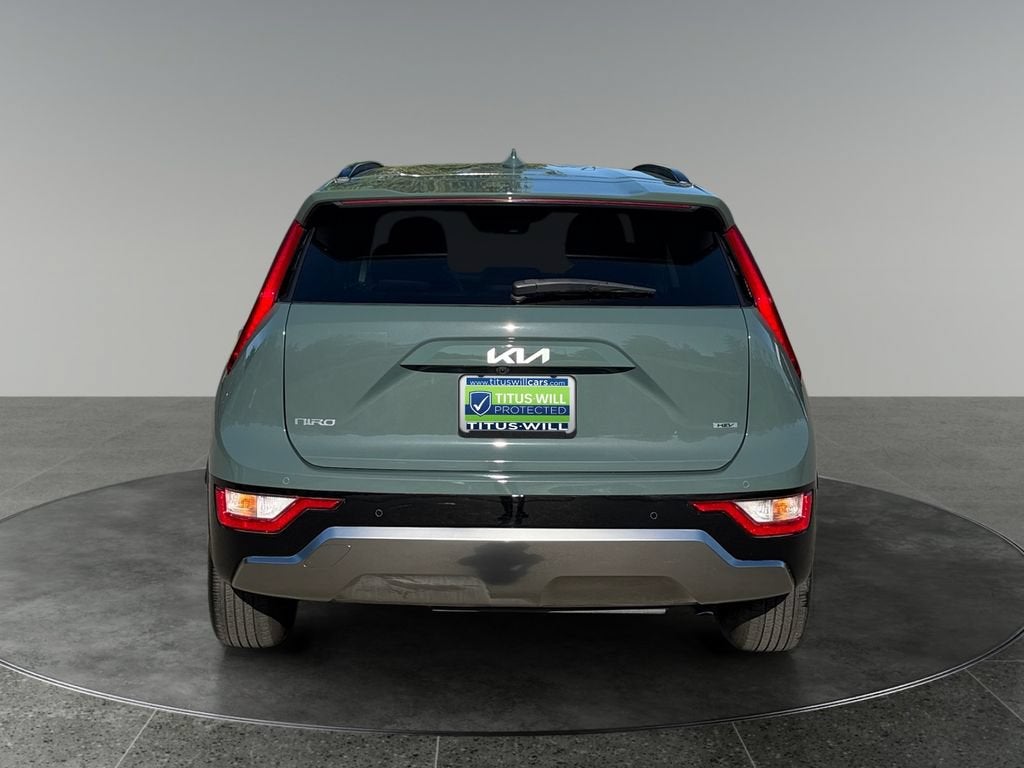 2025 Kia Niro SX