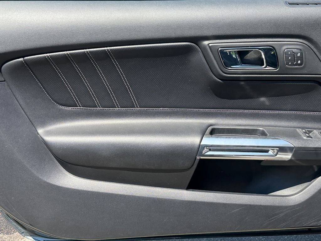 2015 Ford Mustang GT Premium 6-SPEED MANUAL!