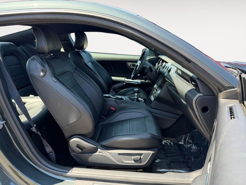 2015 Ford Mustang GT Premium 6-SPEED MANUAL!