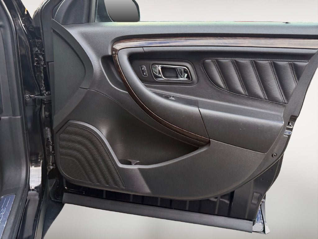 2019 Ford Taurus Limited