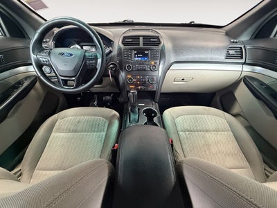 2018 Ford Explorer Base