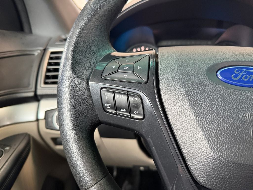 2018 Ford Explorer Base