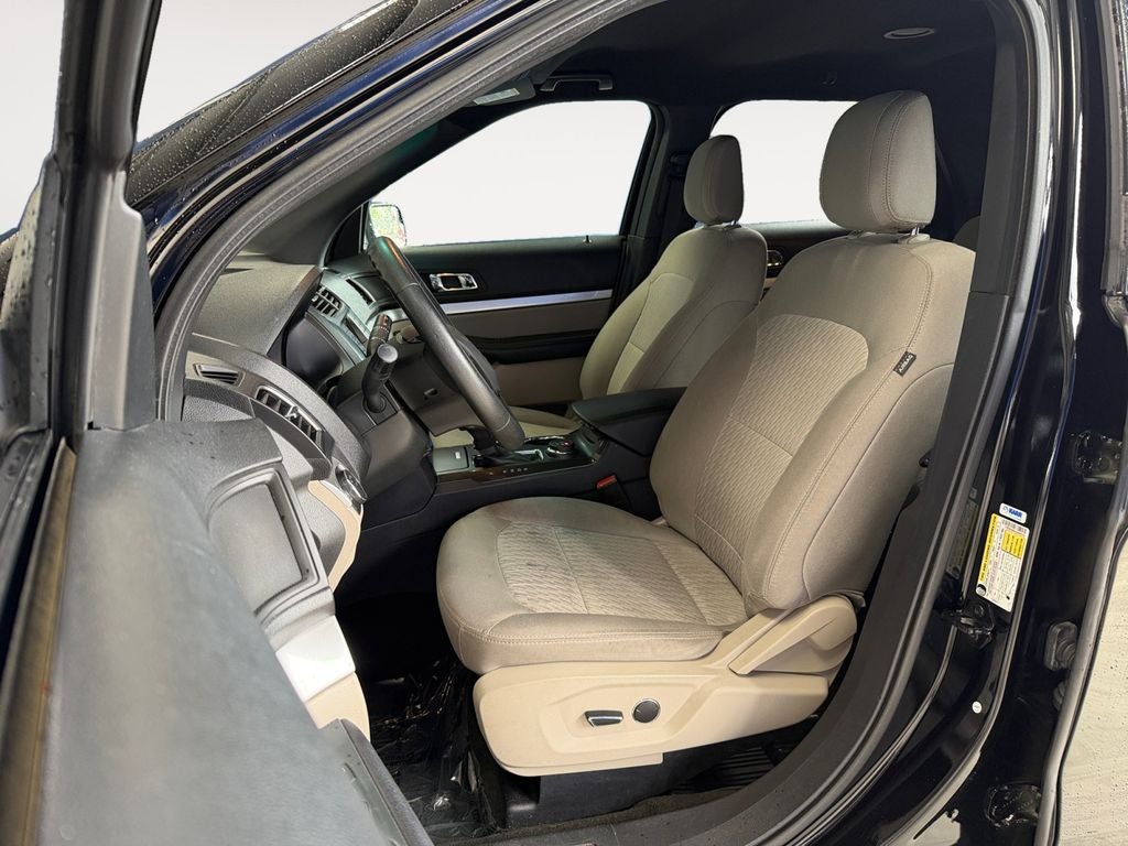 2018 Ford Explorer Base
