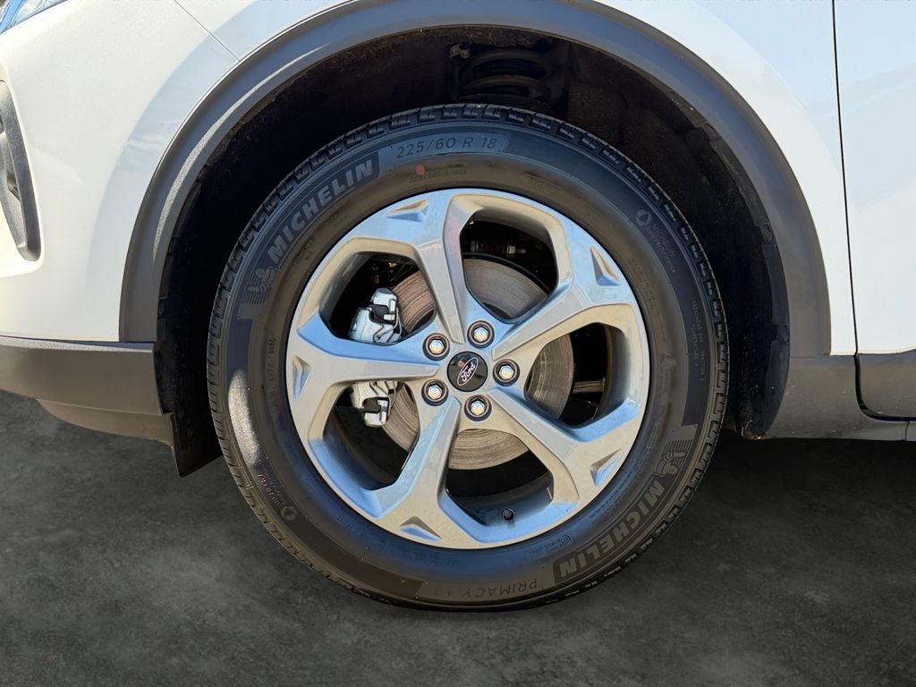 2025 Ford Escape Hybrid ST-Line Select