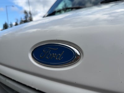 1997 Ford E-150 XL