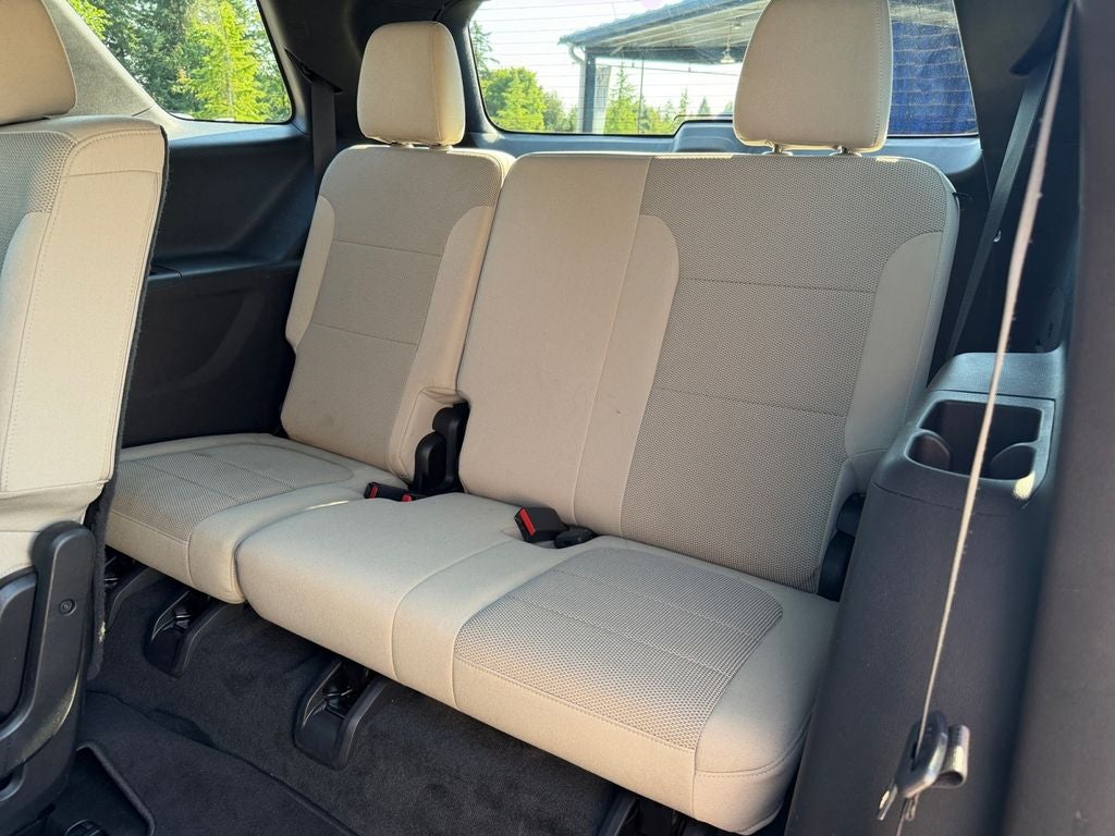 2022 Chevrolet Traverse LS