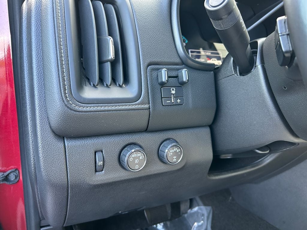 2018 GMC Canyon SLE1