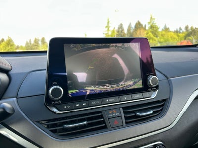 2025 Nissan Altima 2.5 SR