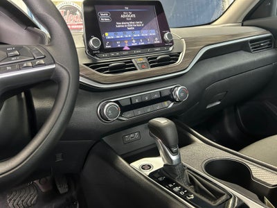 2025 Nissan Altima 2.5 SV