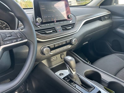 2025 Nissan Altima 2.5 SV