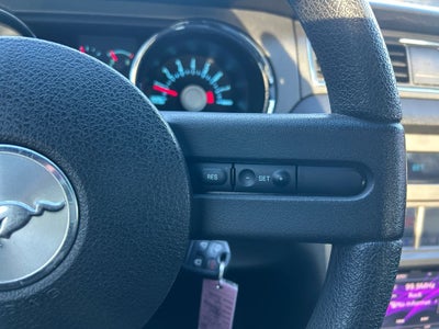 2011 Ford Mustang V6