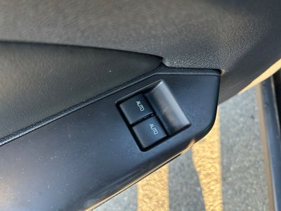 2011 Ford Mustang V6