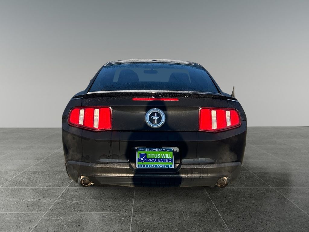 2011 Ford Mustang V6