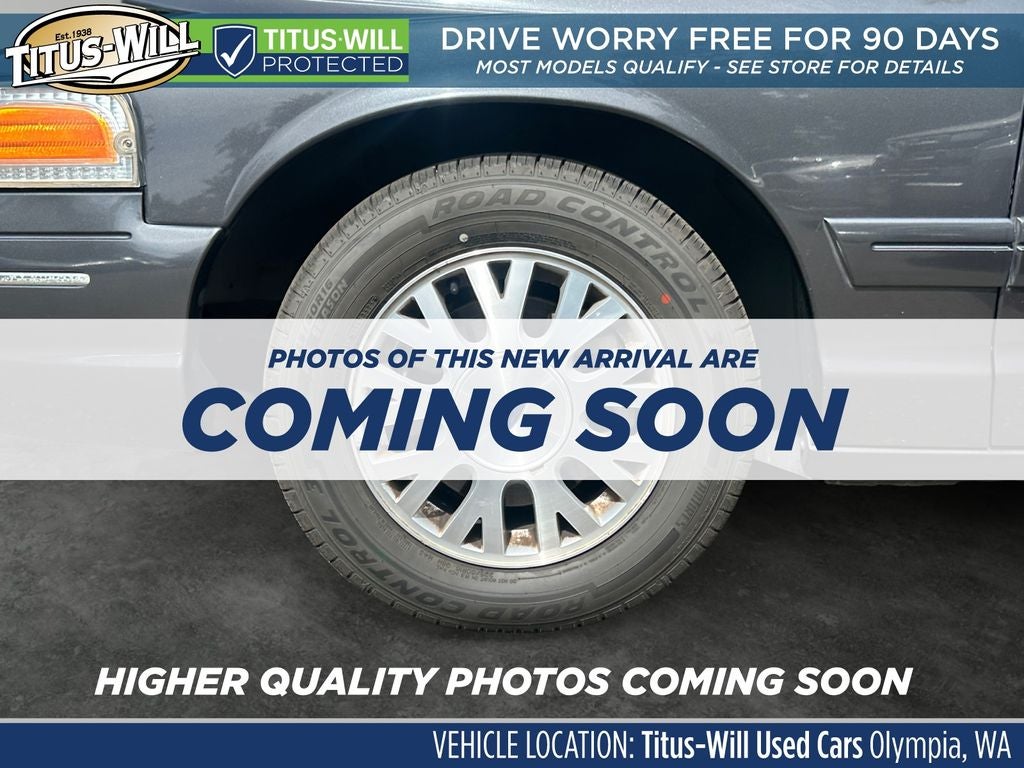 2005 Ford Crown Victoria LX