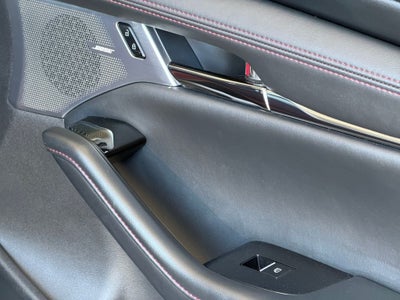 2023 Mazda Mazda3 2.5 S Carbon Edition