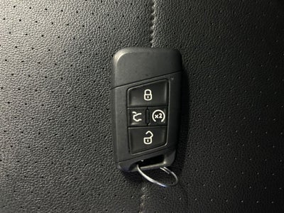 2018 Volkswagen Tiguan 2.0T SEL 4Motion