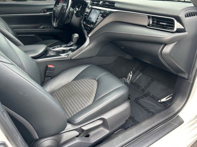 2019 Toyota Camry Hybrid SE