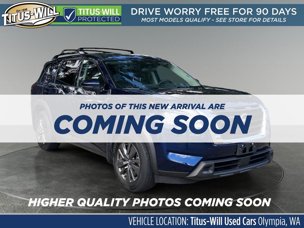 2024 Nissan Pathfinder SV