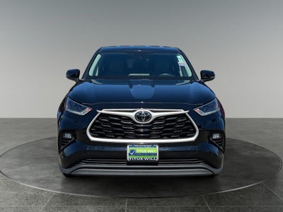 2021 Toyota Highlander LE