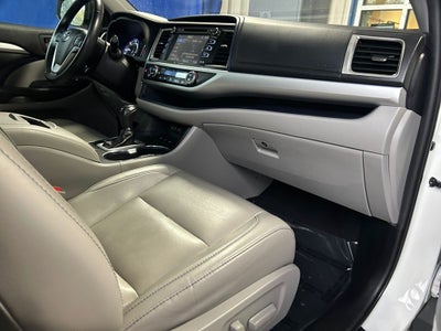 2019 Toyota Highlander Hybrid XLE