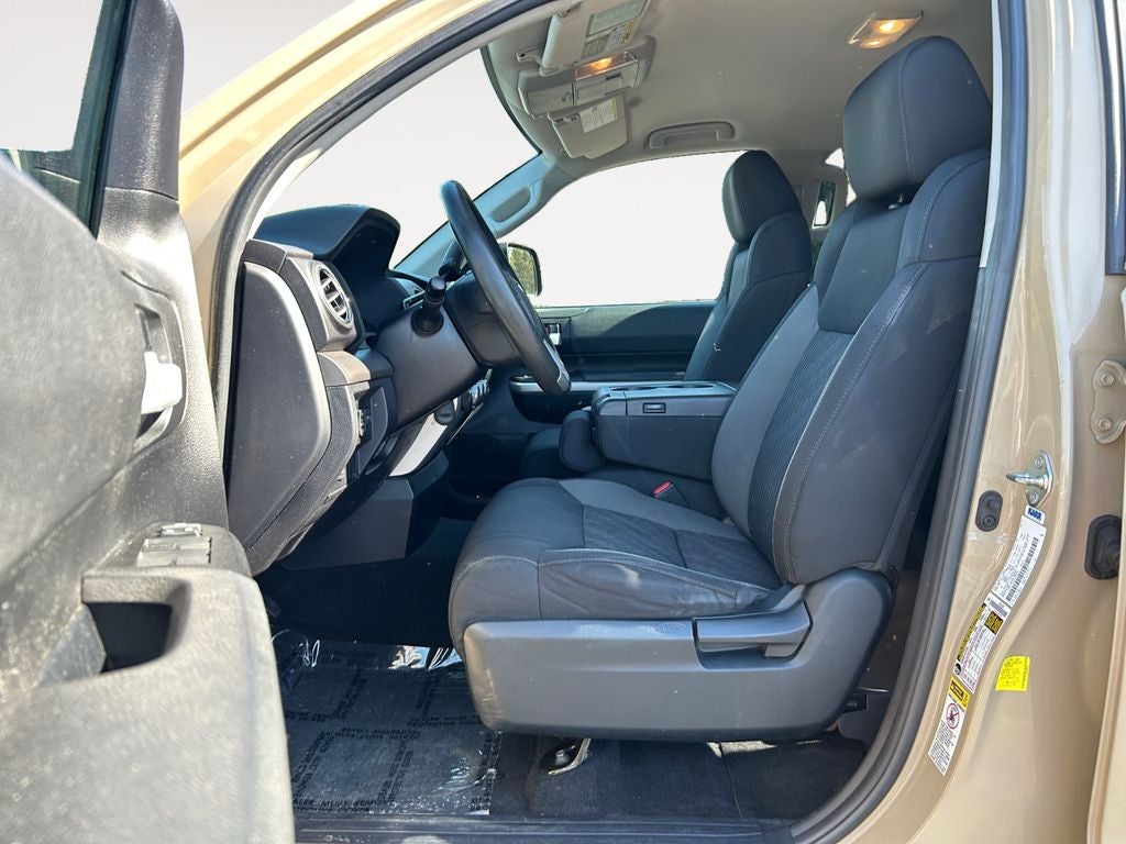 2017 Toyota Tundra SR5