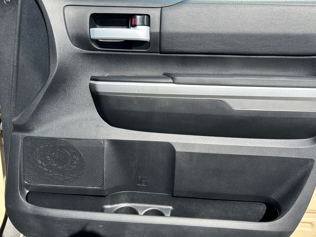 2017 Toyota Tundra SR5