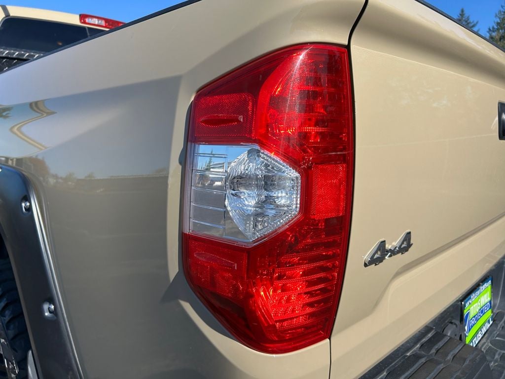 2017 Toyota Tundra SR5