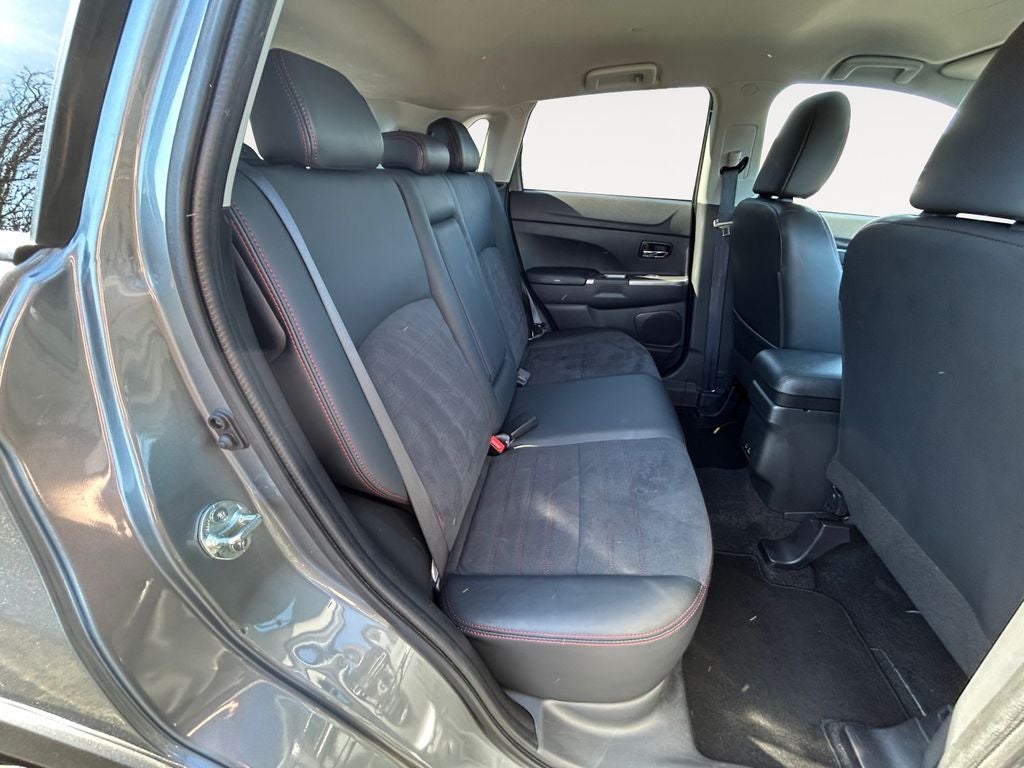 2025 Mitsubishi Outlander Sport 2.0 SE