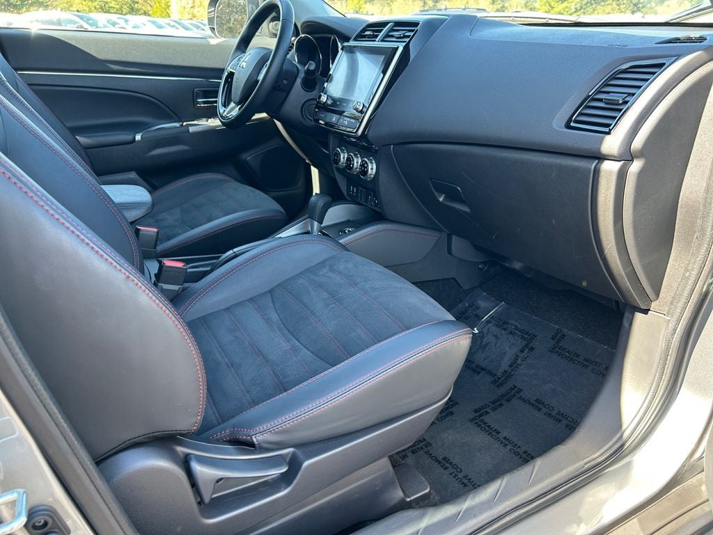 2025 Mitsubishi Outlander Sport 2.0 SE