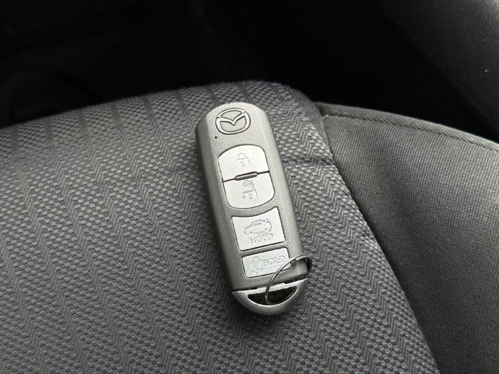 2015 Mazda Mazda3 i Sport