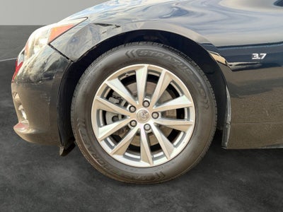 2015 INFINITI Q50 Premium