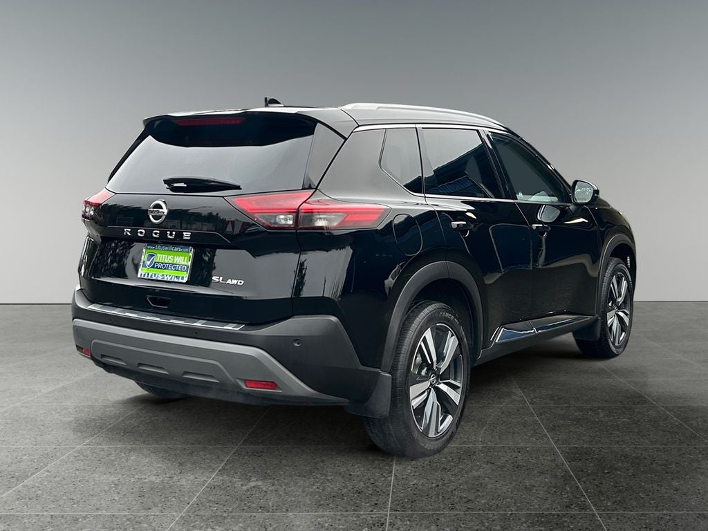 2021 Nissan Rogue SL