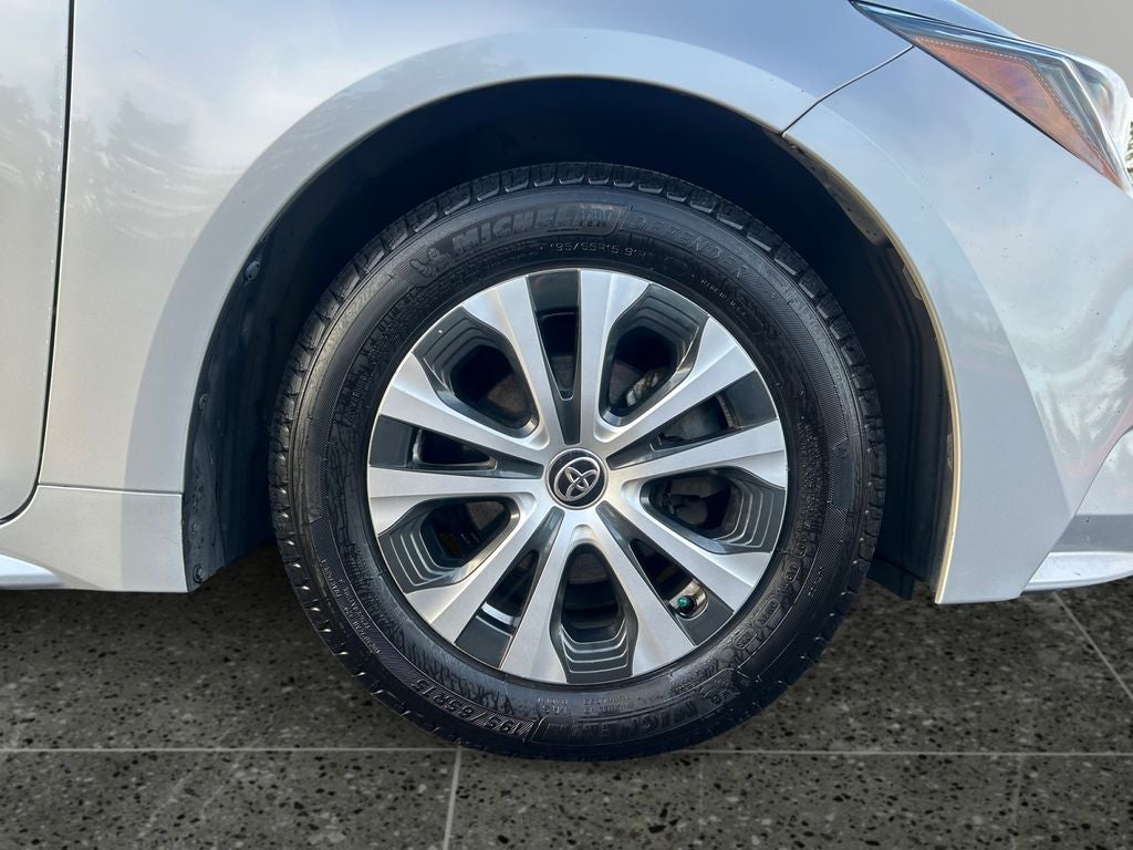 2022 Toyota Corolla Hybrid LE